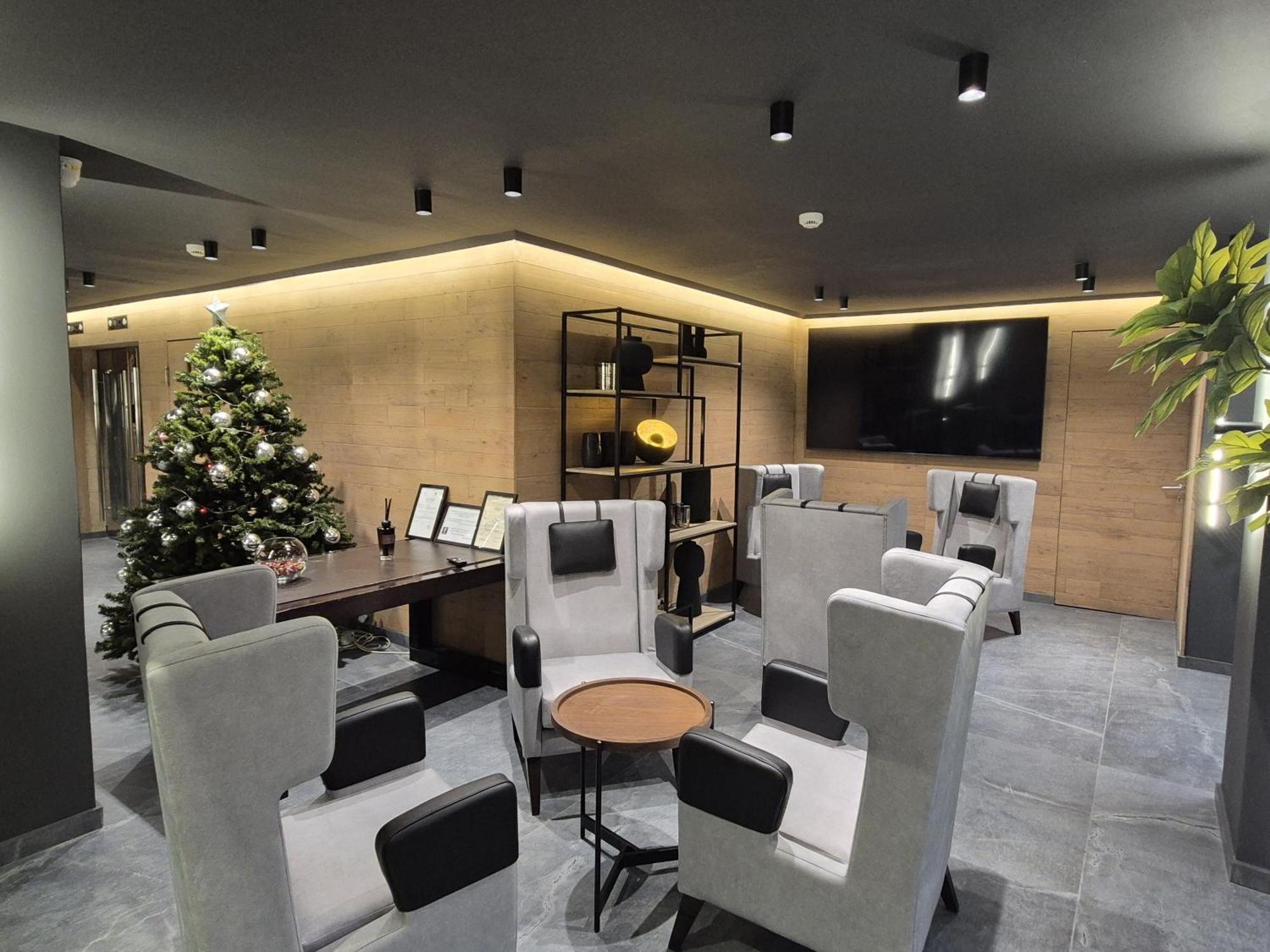 Alassia Hotel Atina Dış mekan fotoğraf