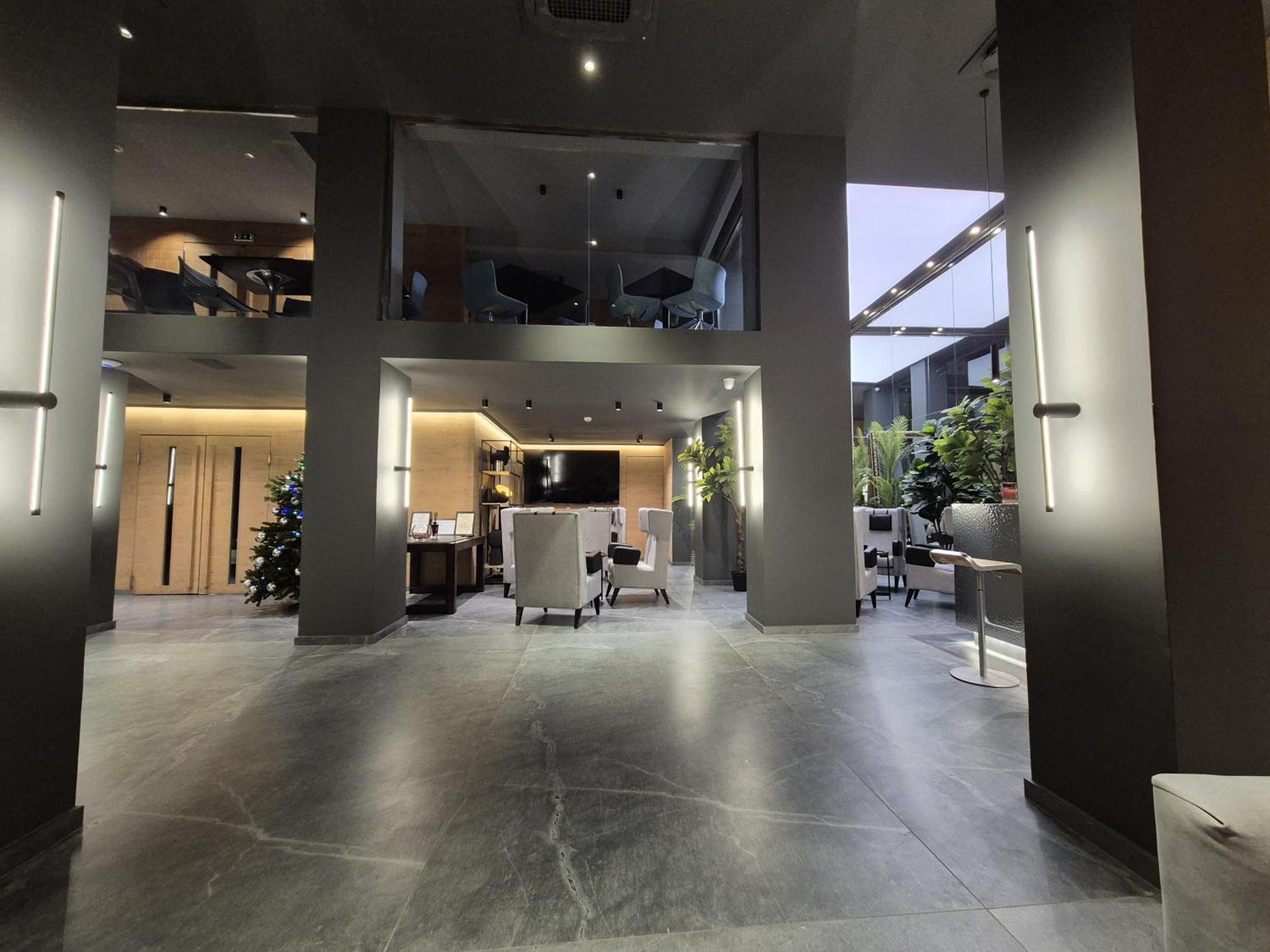 Alassia Hotel Atina Dış mekan fotoğraf